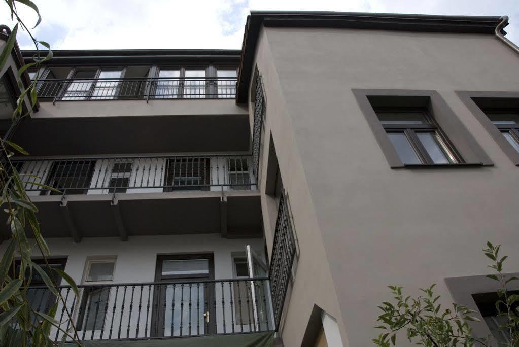 Family Lorenz&Coffee House Prag Exterior foto
